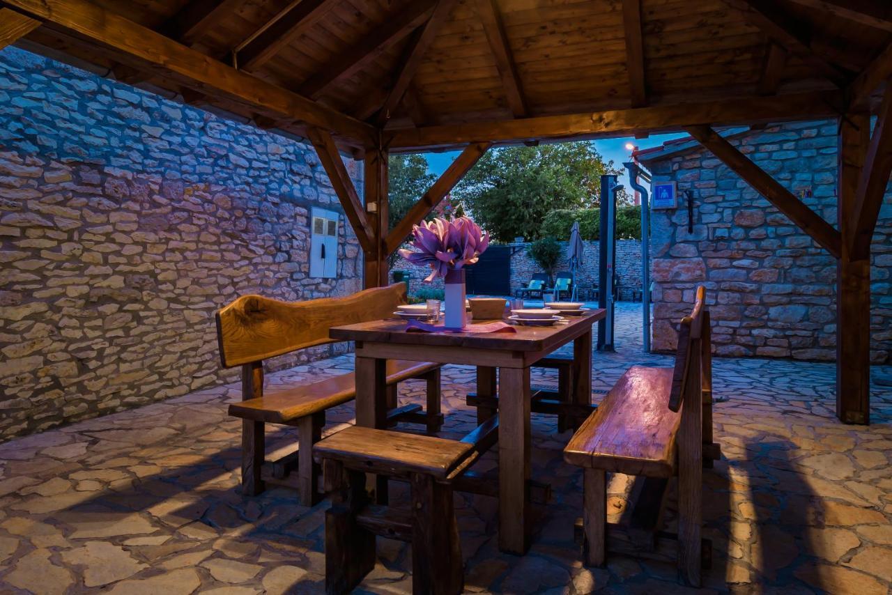 Willa Rural House Gluic Bogatić Zewnętrze zdjęcie