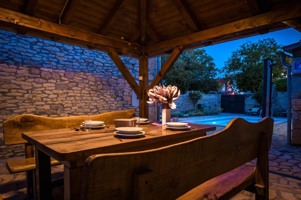 Willa Rural House Gluic Bogatić Zewnętrze zdjęcie